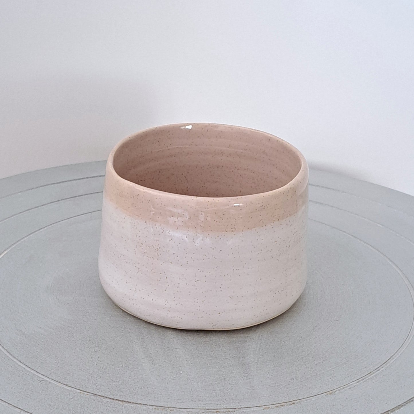 Wide Speckled Cup in Taupe