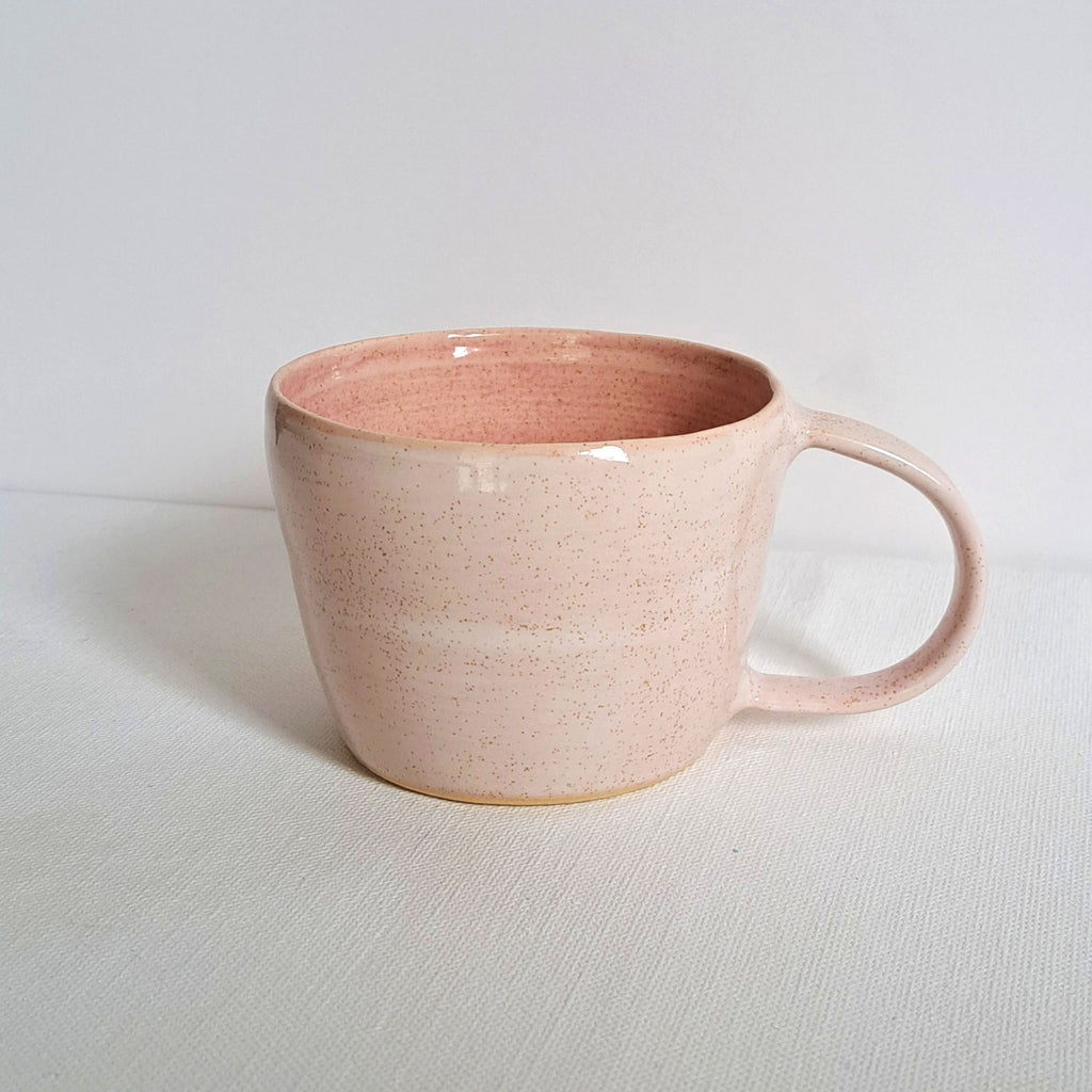 Medium Mug in Pink
